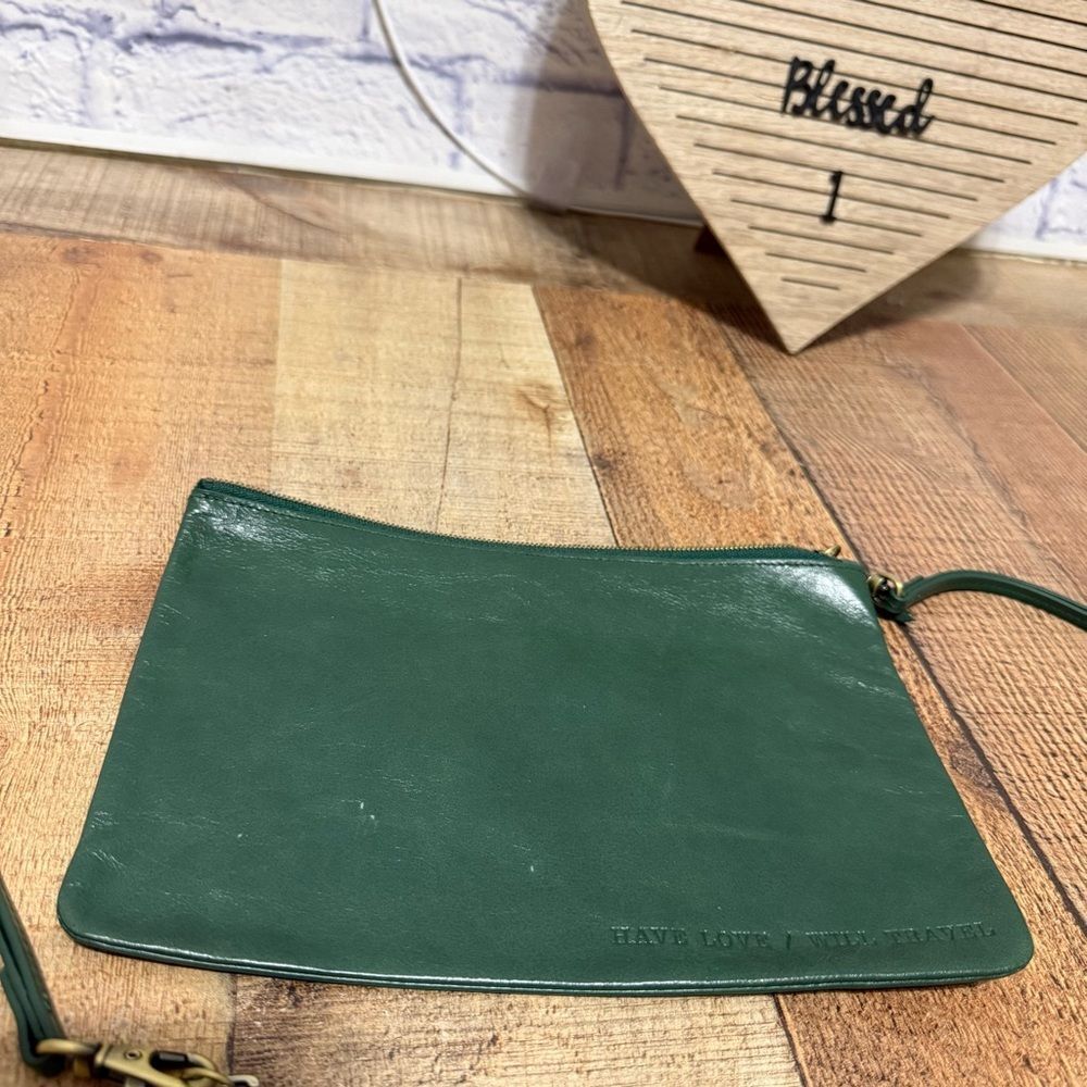 HOBO 'Triad' 3 different pouches with wristlet green leather - Picture 6 of 16